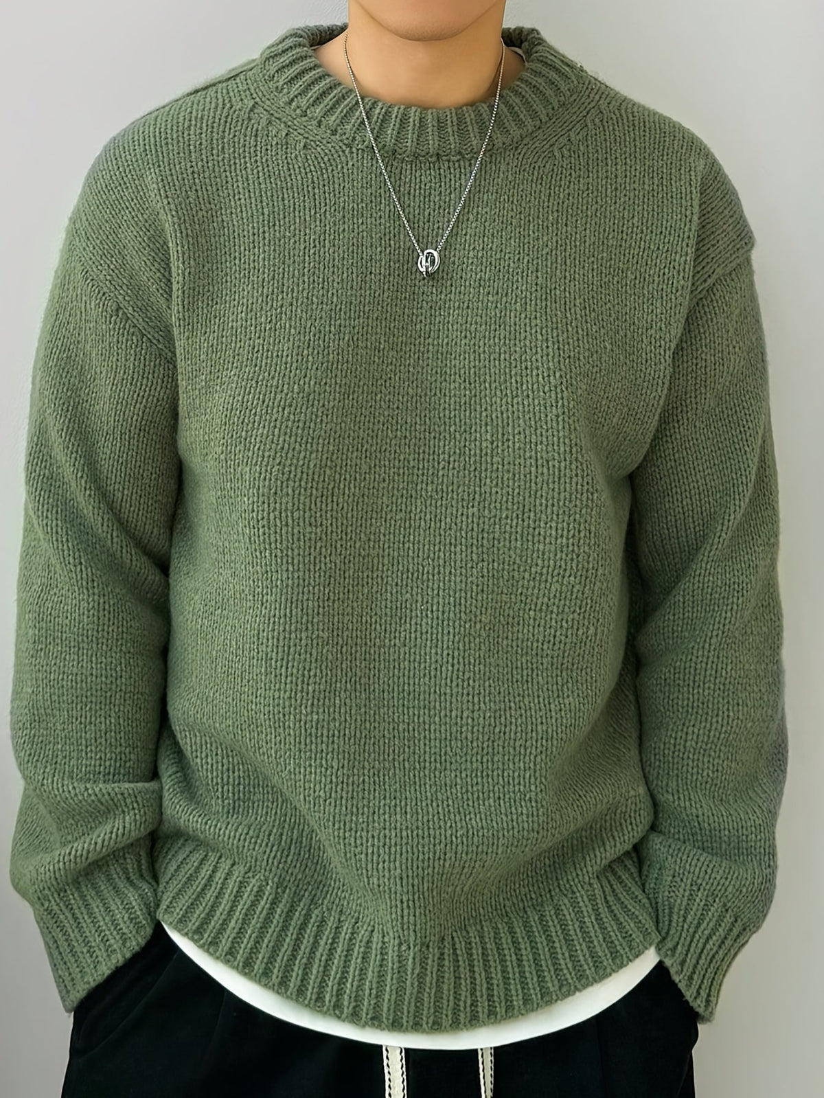 Oversize-Strickpullover mit strukturierter Oberfläche und Rundhalsausschnitt