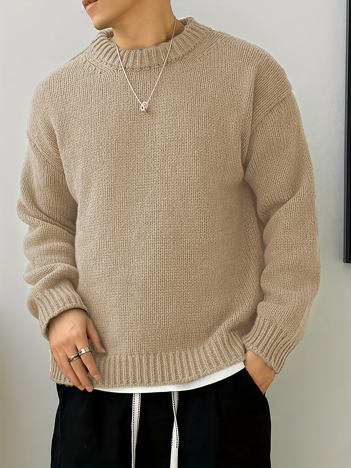 Oversize-Strickpullover mit strukturierter Oberfläche und Rundhalsausschnitt