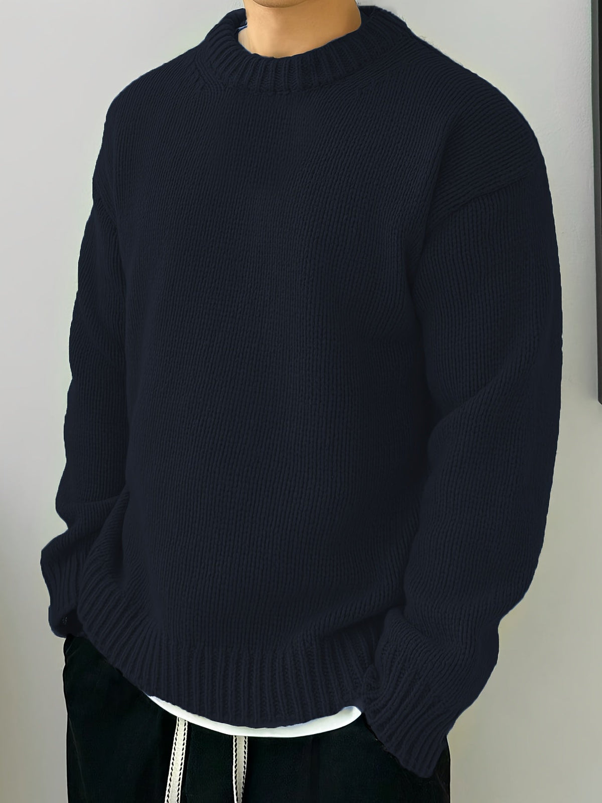 Oversize-Strickpullover mit strukturierter Oberfläche und Rundhalsausschnitt