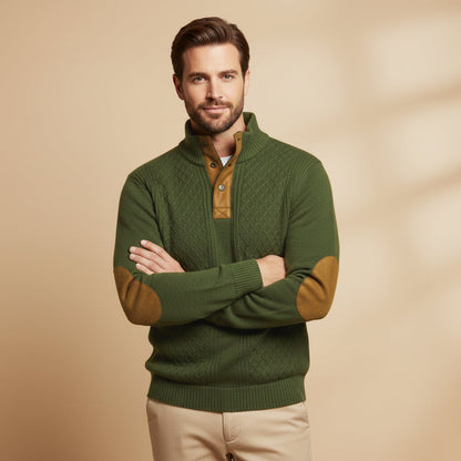 Strickjacke mit Zopfmuster und Knopfleiste