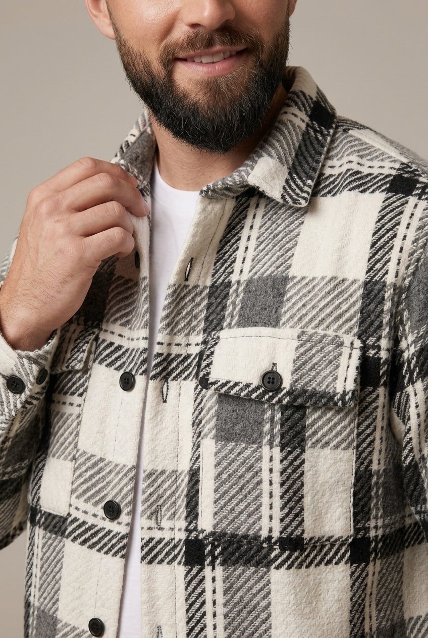 Afslappet ternet overshirt til mænd
