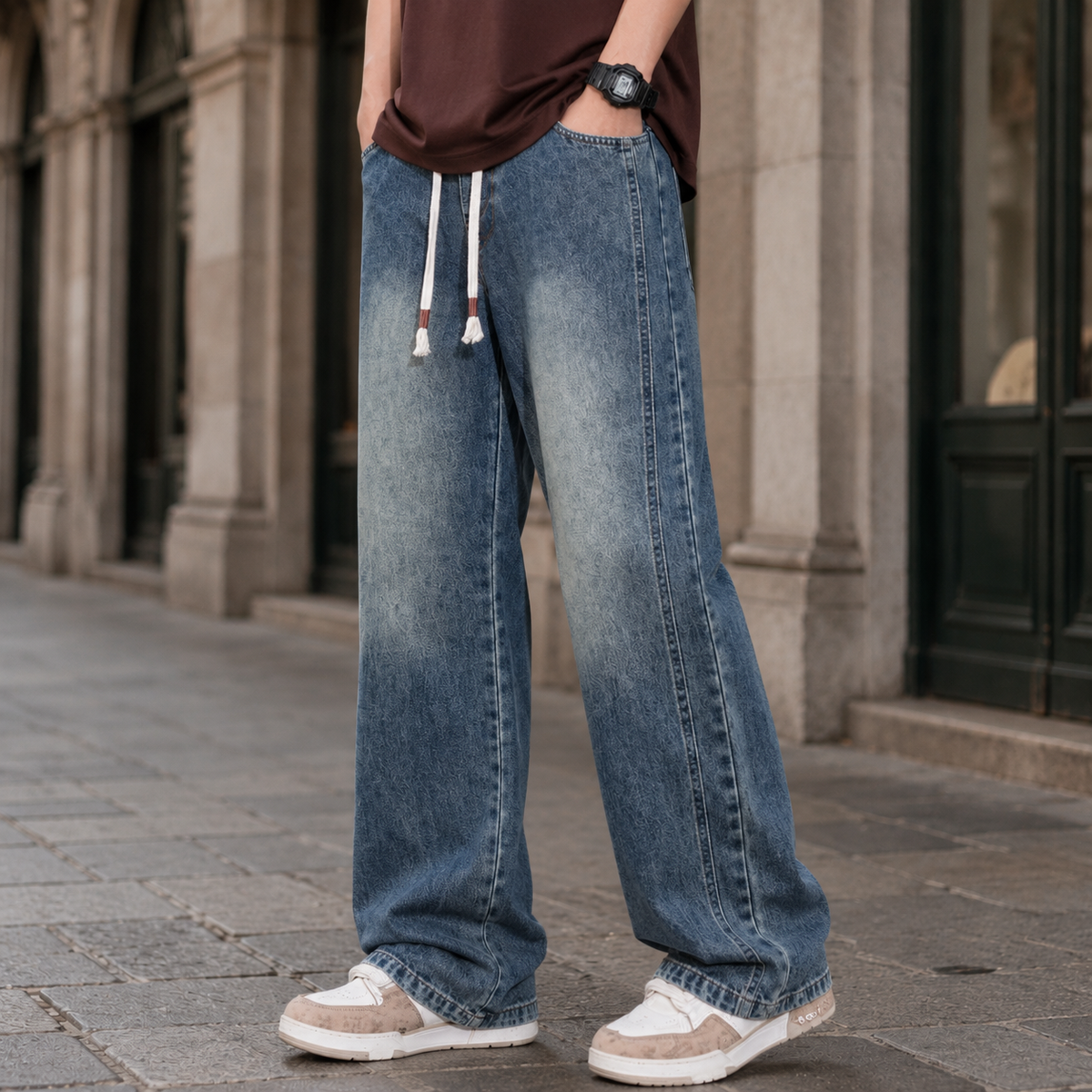Relaxed Wide Leg Jeans